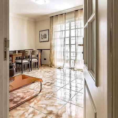 Edificio Nena 3 Bedrooms Apartmán