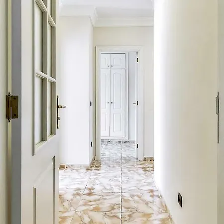 Edificio Nena 3 Bedrooms 公寓