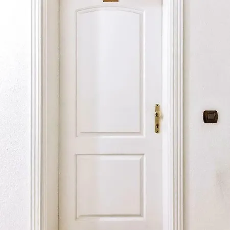 Edificio Nena 3 Bedrooms *