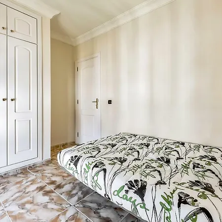 Edificio Nena 3 Bedrooms Tenerife Island